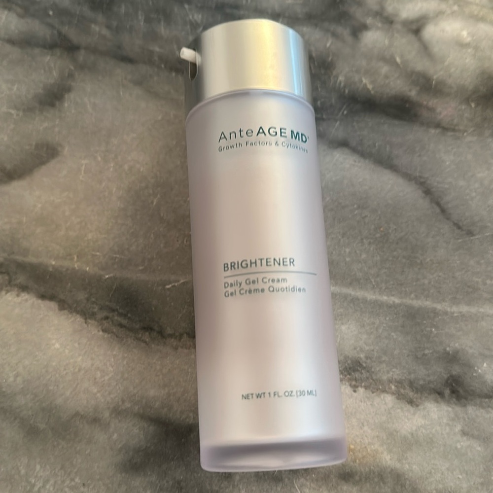NEW AnteAge MD Brightener NWOB New without box. Original formula. No longer made